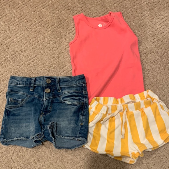 Zara Other - Zara 6 shorts Gap Denim shorts girls, tee